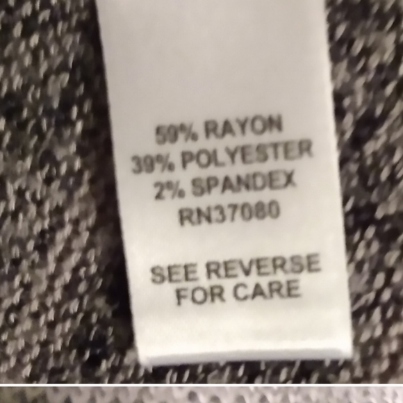 Cato Gray Striped Top Sz 18/20W - Picture 5 of 10